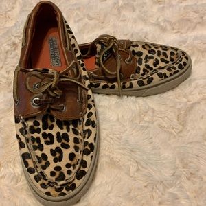 Sperry cheetah print boat shoes with fur like detailing